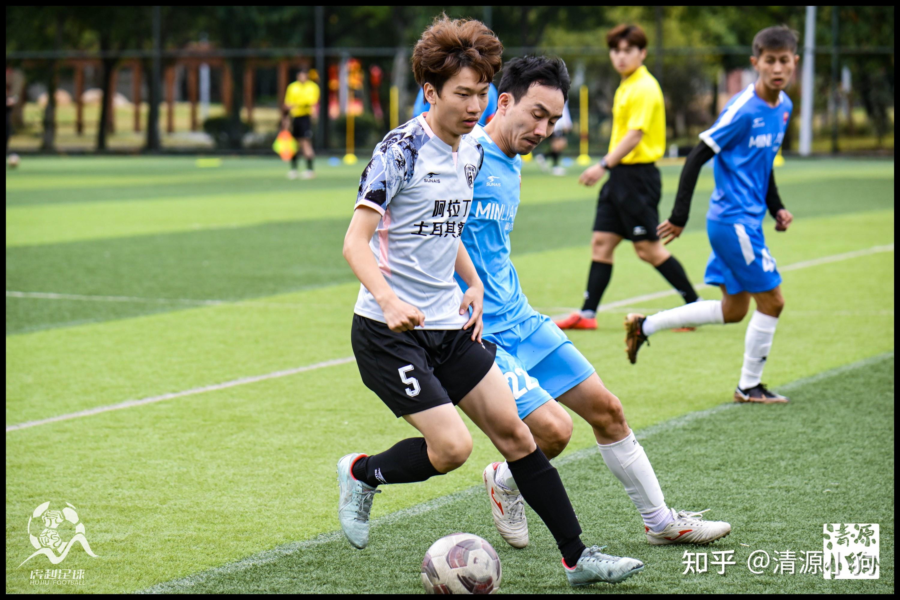 足球联赛选手实力对决，体育风云再起(足球联赛选手实力对决,体育风云再起是谁)