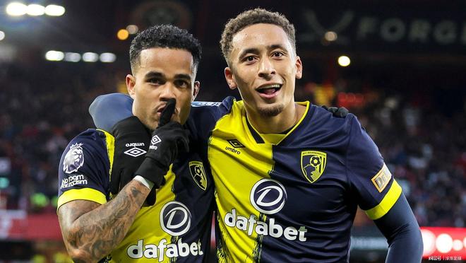 伯恩利客场逆袭，成功运用战术获得比分领先的简单介绍