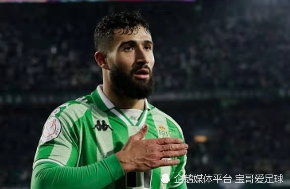 法兰克福球员频频制造犯规，关键时刻失落