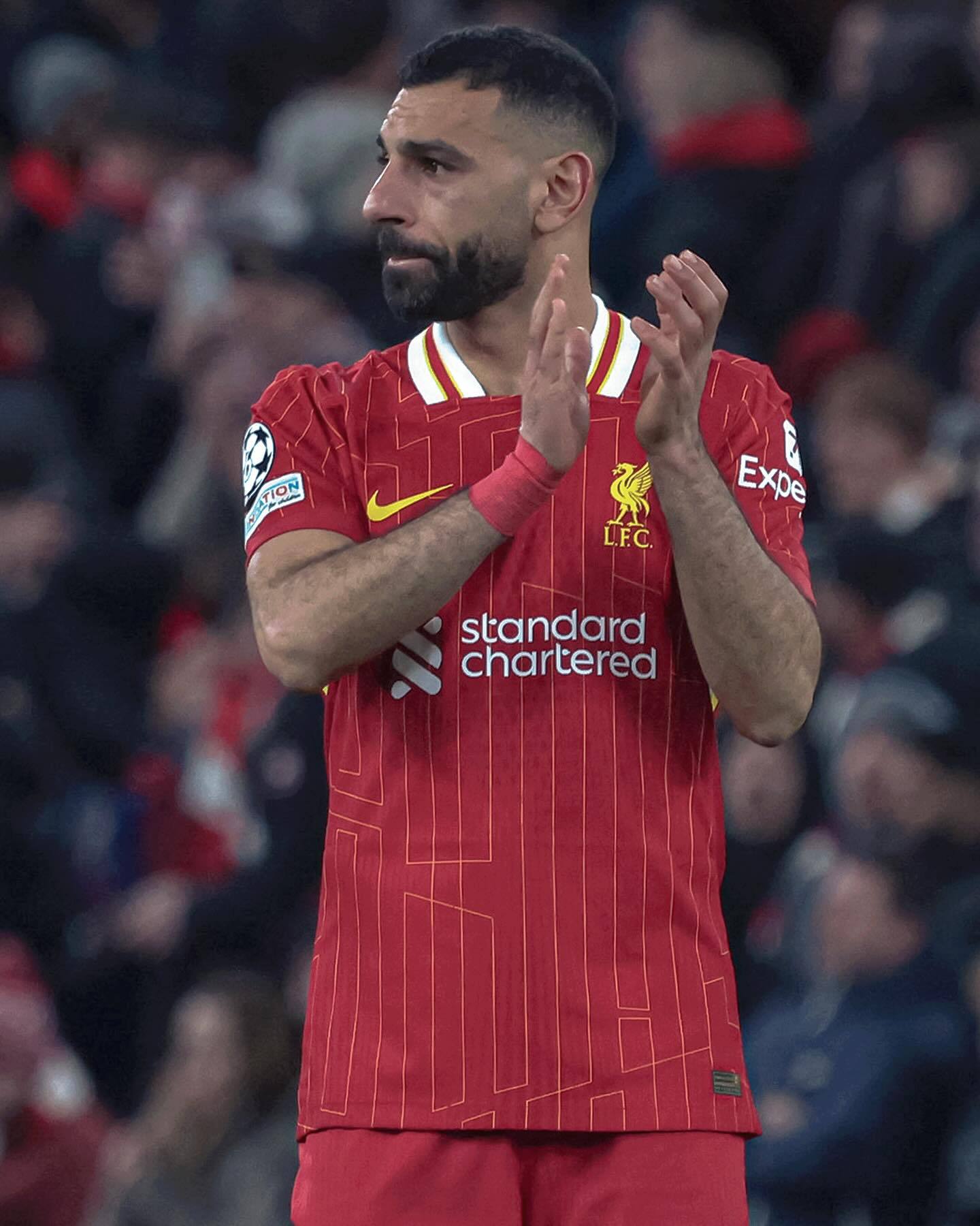 包含利物浦主场大胜，一马当先晋级16强的词条