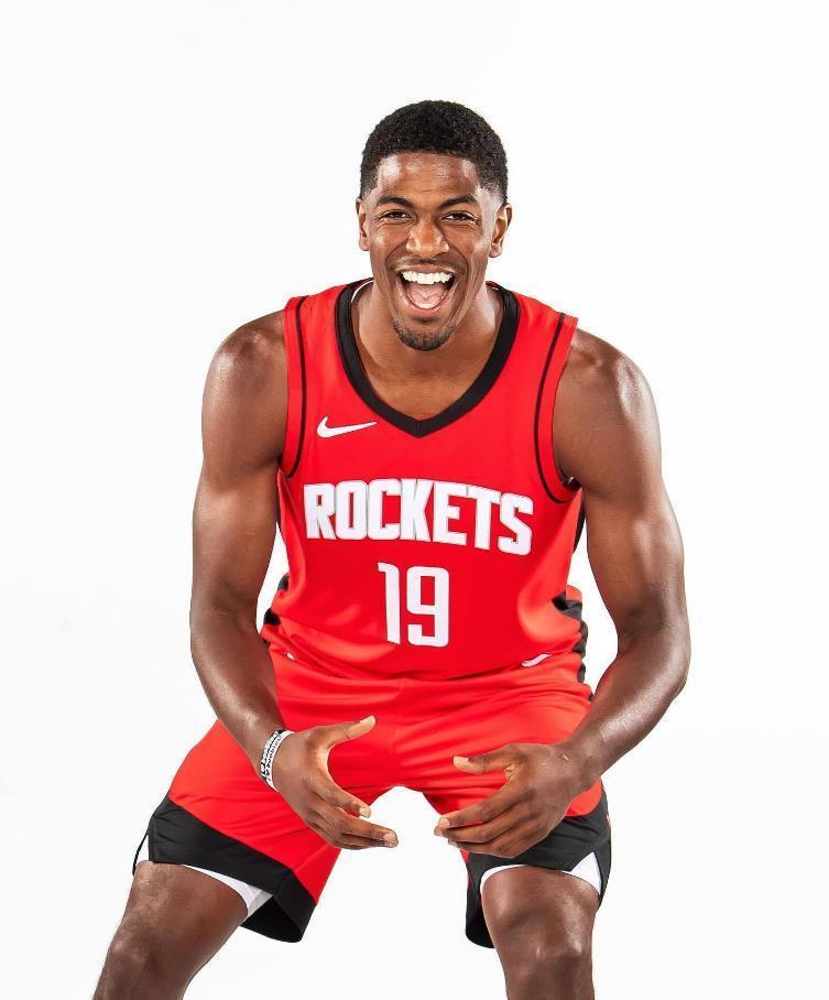 杏彩体育官网-火箭后卫成为亮点，砍下关键球控场