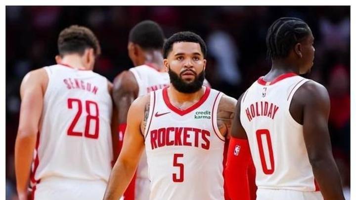 火箭后卫成为亮点，砍下关键球控场