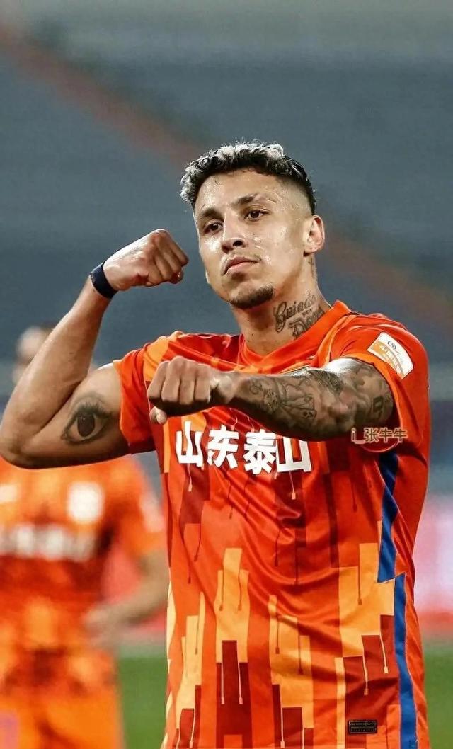 包含鹿岛鹿角战胜山东泰山，继续保持不败的词条