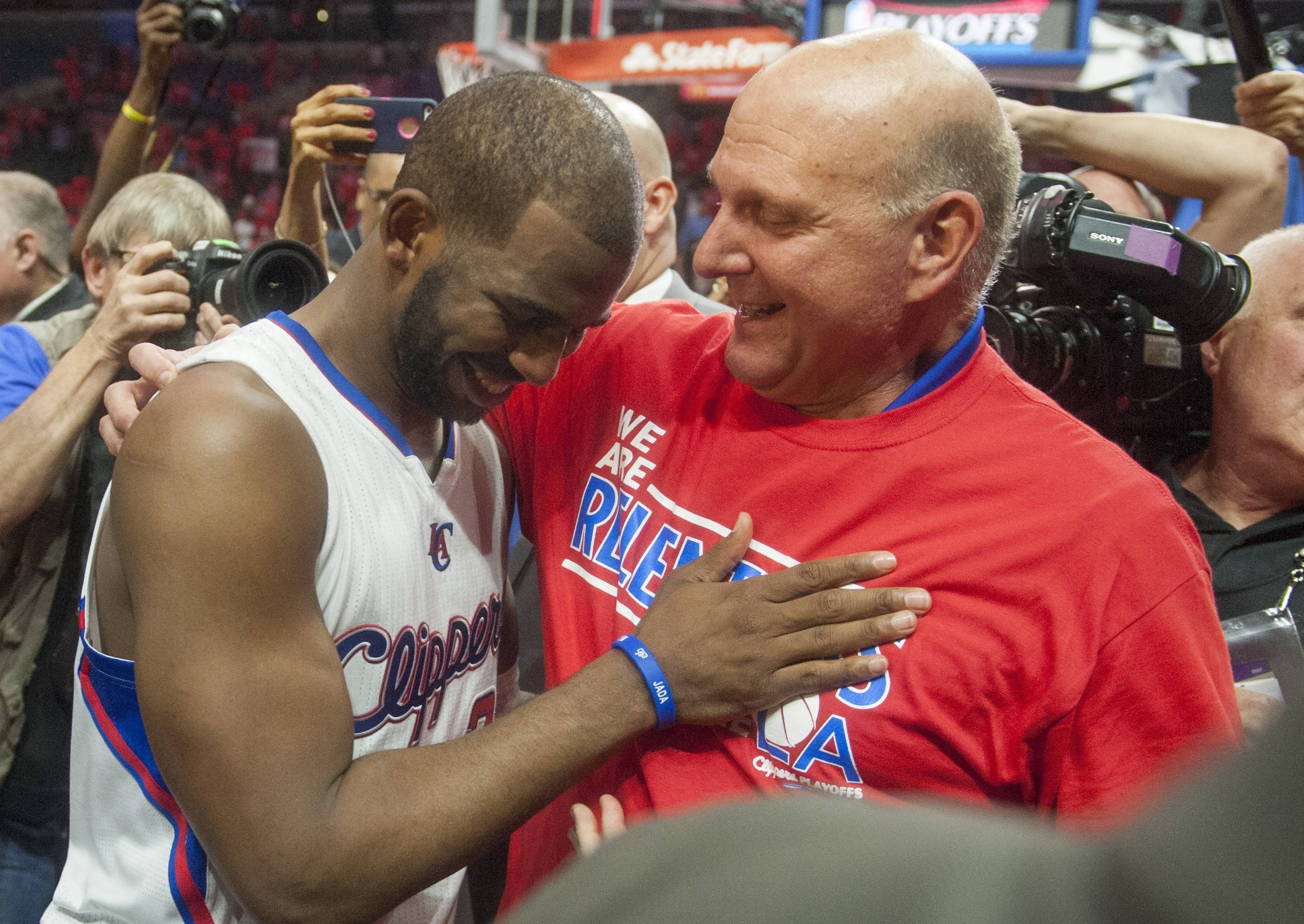 保罗正式转会勇士，火箭泼冷水:他需要时间去适应的简单介绍