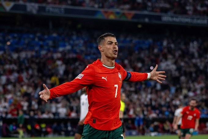 包含葡萄牙队遗憾被淘汰,无缘欧国联半决赛的词条 包含葡萄牙队遗憾被淘汰,无缘欧国联半决赛的词条