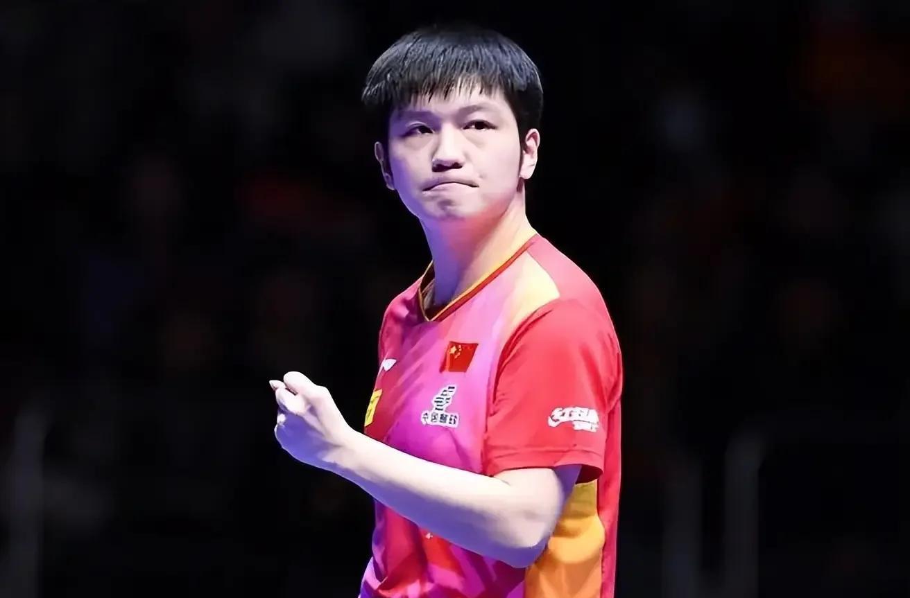 派克查拉克击败布丁巴哥，取得积分领先