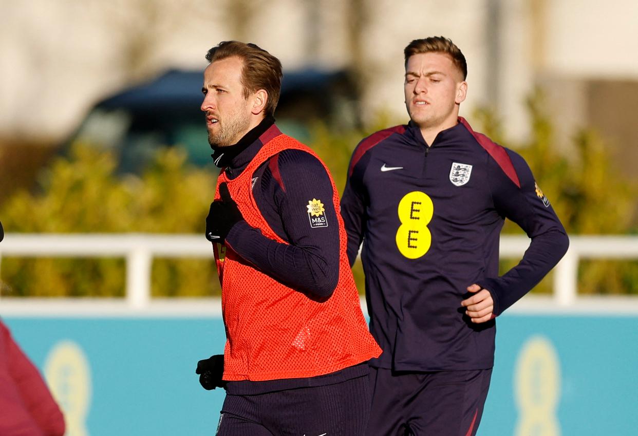 英格兰在足球联赛中继续征战，积极备战