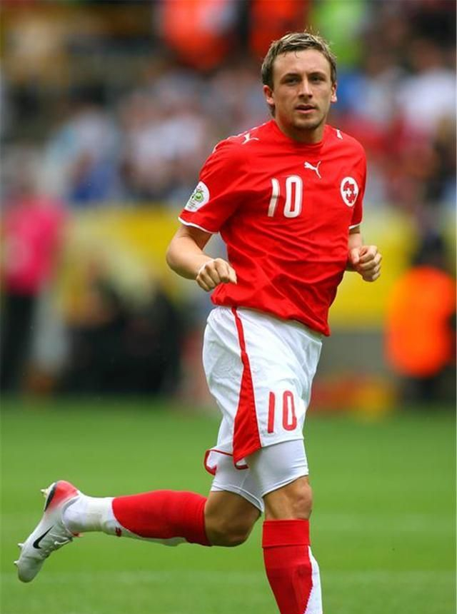 拉尔夫超级世界波助里尔逆转梅斯的简单介绍