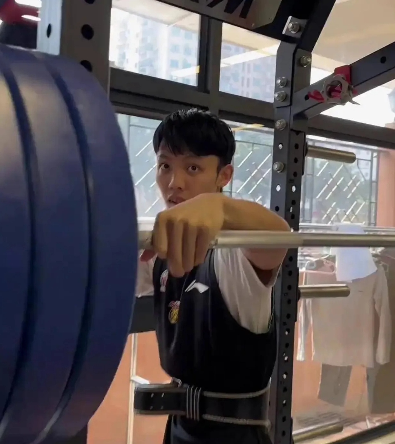 广东队主场再胜对手，将继续保持领先优势