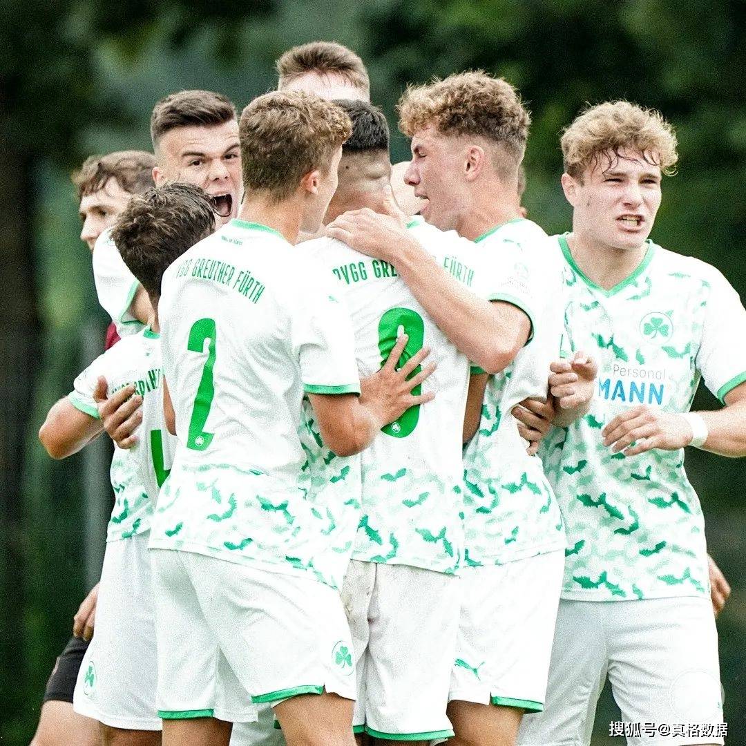 关于柏林赫塔胜出，球队状态持续回暖的信息