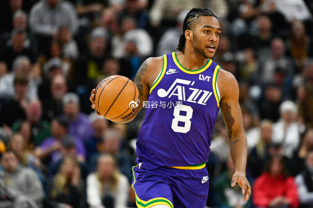 关于爵士队迎来生变：球队主控突然遭遇重伤，新赛季前景蒙上阴影的信息