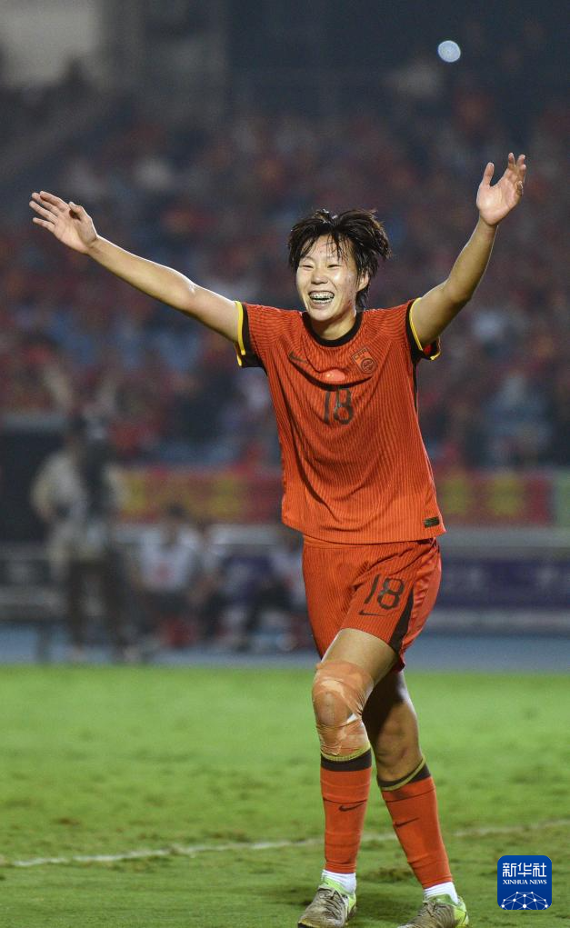 中国女足在国际赛场上赢得胜利