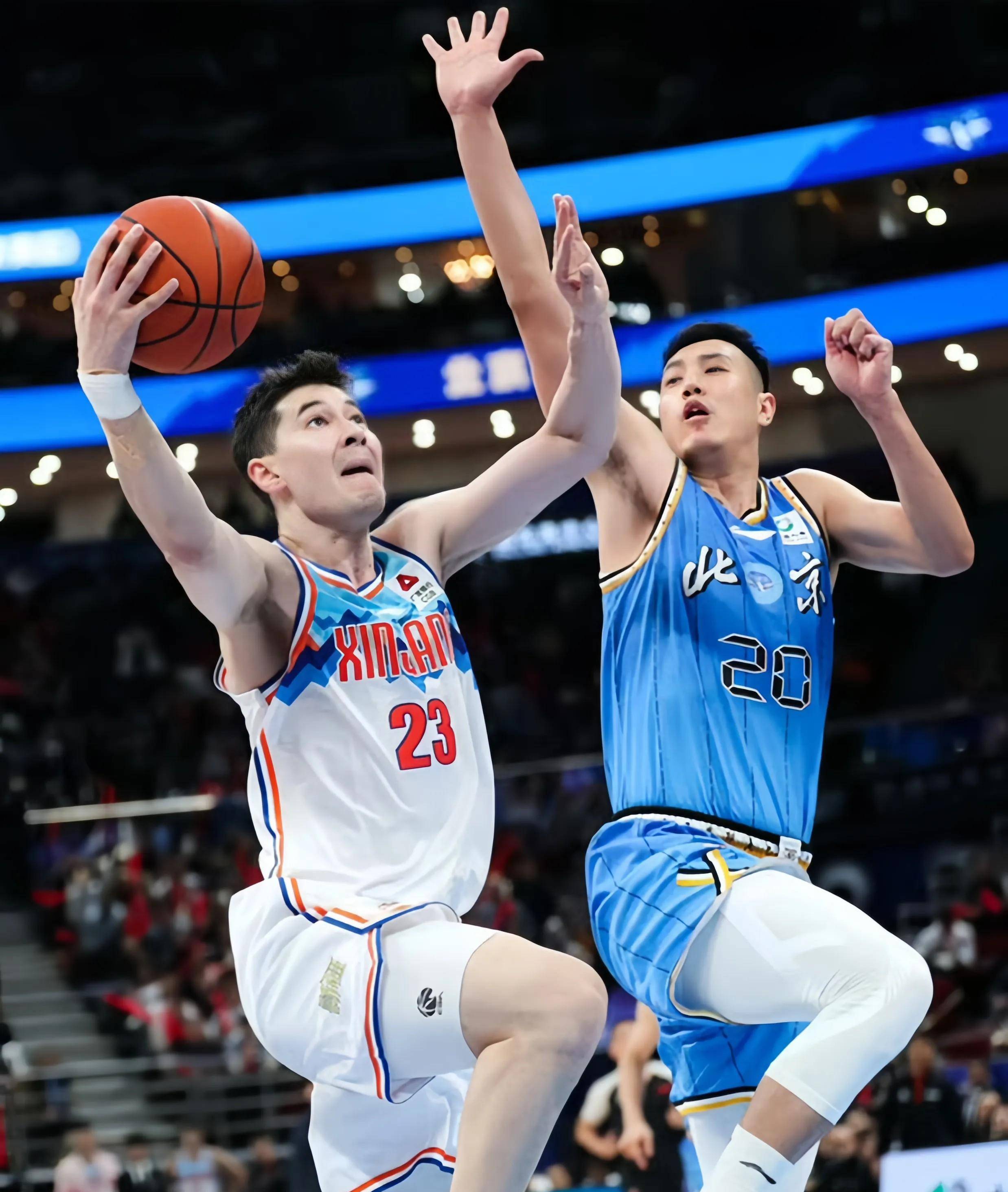 杏彩体育链接-广东队与新疆对决取得关键胜利