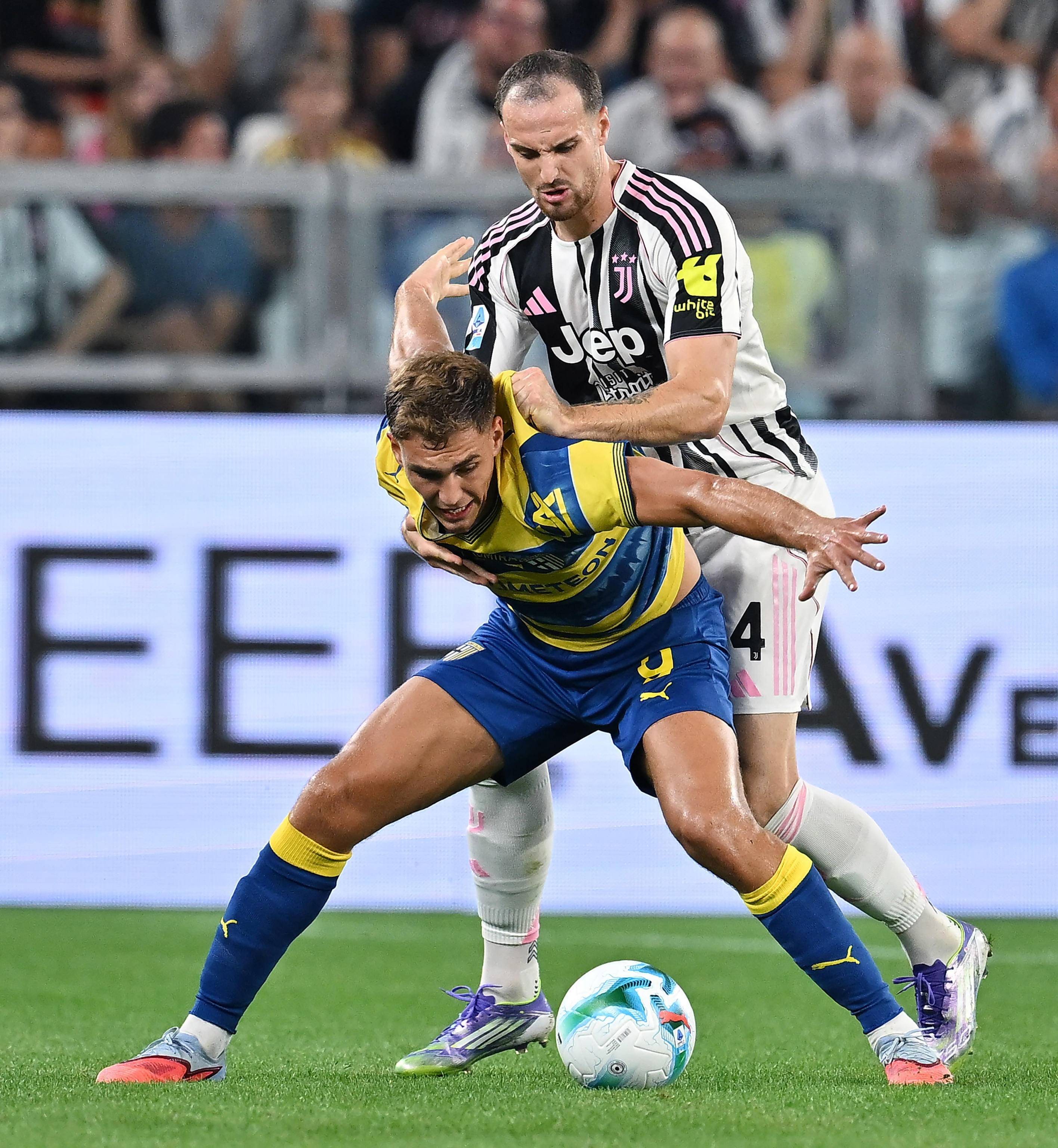 关于尤文图斯客场对阵罗马,传统豪门对决的信息 关于尤文图斯客场对阵罗马,传统豪门对决的信息